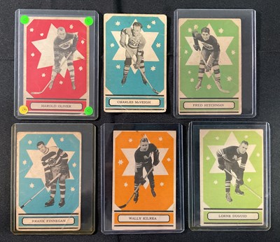 Lot 477 - HOCKEY - A group of 1933 / 34 O-PEE-CHEE...
