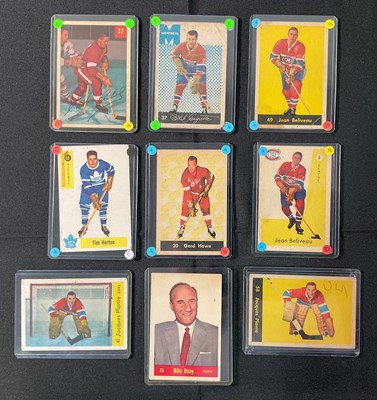 Lot 479 - HOCKEY - A small group of vintage trading...