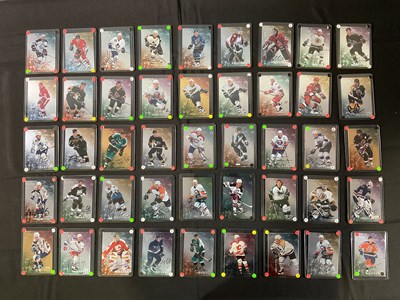 Lot 492 - HOCKEY - 45 Autograph trading cards from the...