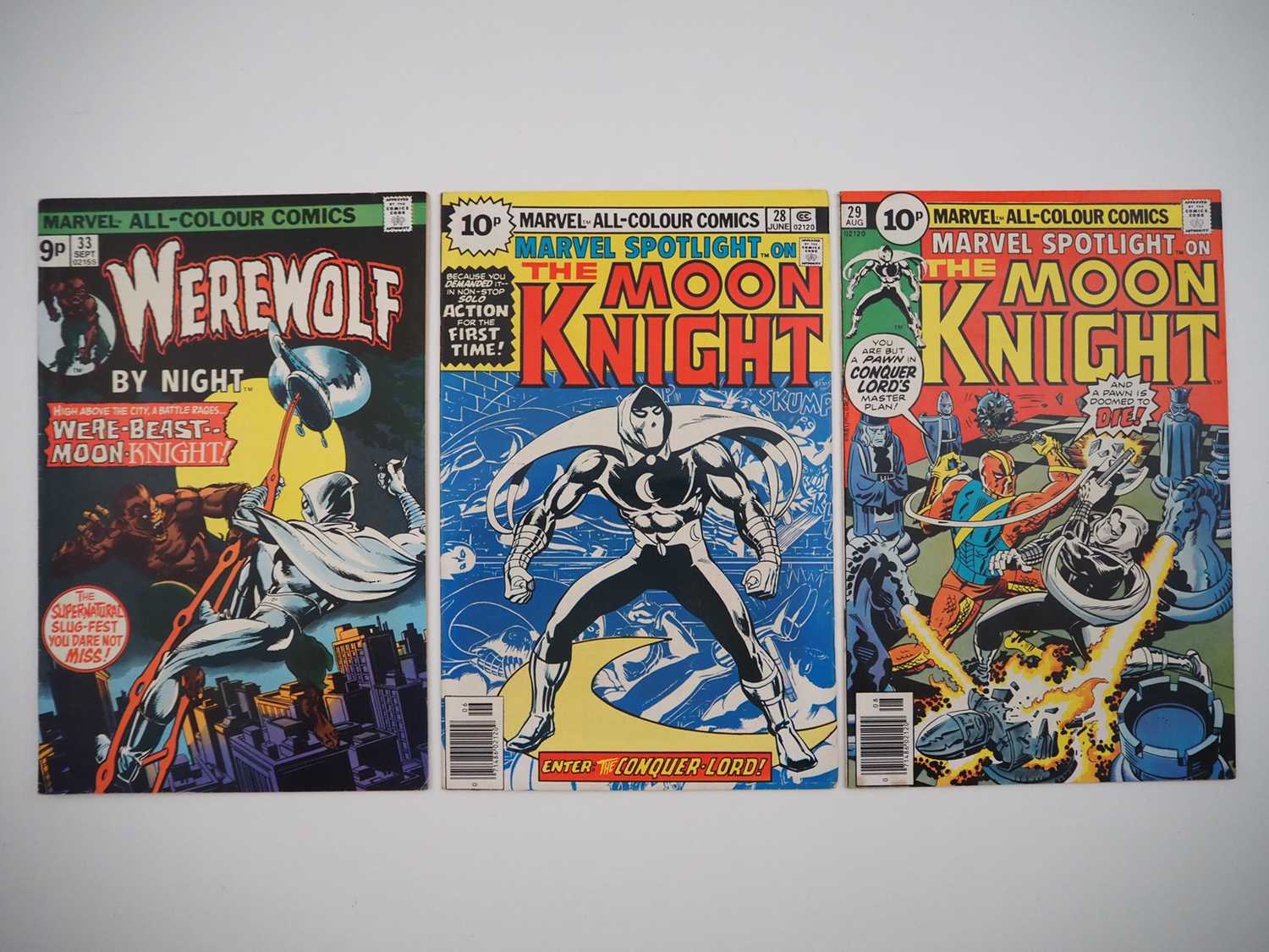Lot 28 - WEREWOLF BY NIGHT #33 + MARVEL SPOTLIGHT #28 &...