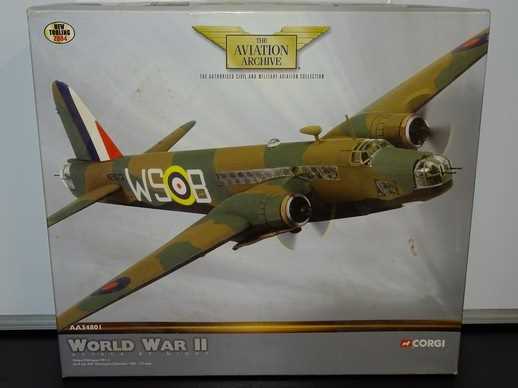 Lot 131 - A CORGI Aviation Archive 1:72 Scale AA34801...