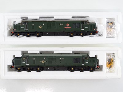 Lot 326 - A pair of BACHMANN class 37 diesel locomotives...