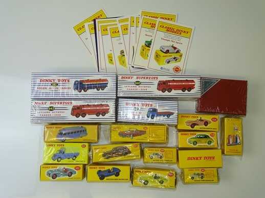 Lot 139 - GENERAL DIECAST: A quantity of ATLAS edition...