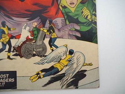 Lot 515 - X-MEN #4 - (1964 - MARVEL - UK Price Variant) -...