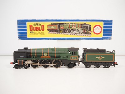 Lot 119 - HORNBY DUBLO OO gauge 3235 3-rail West Country...