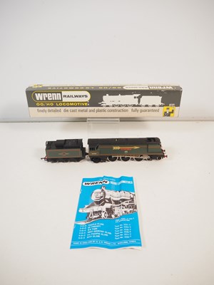 Lot 121 - WRENN OO gauge W2266A Bulleid Pacific steam...
