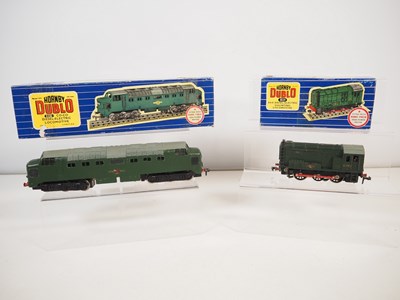 Lot 138 - HORNBY DUBLO OO gauge boxed 3-rail diesel...