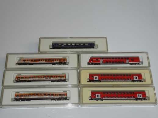 Lot 190 - Z GAUGE MODEL RAILWAYS: A quantity of MARKLIN...