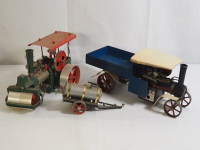 Lot 215 - A group of live steam items comprising a MAMOD...