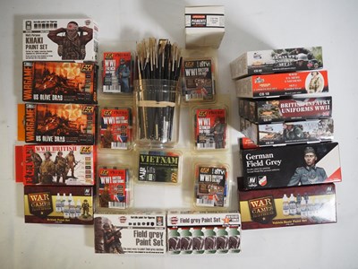 Lot 258 - A large selection of Military themed model...