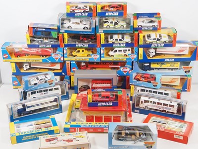 Lot 359 - A large quantity of branded diecast vehicles...