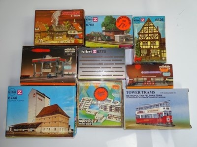 Lot 209 - Z GAUGE MODEL RAILWAYS: A group of unbuilt...