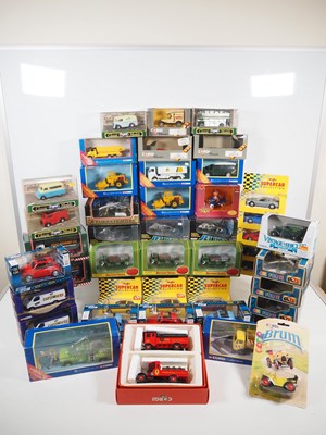 Lot 465 - A large quantity of boxed diecast vehicles by...