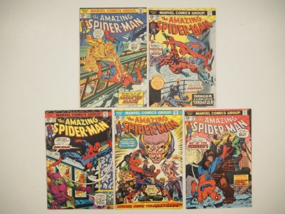 Lot 20 - AMAZING SPIDER-MAN #133, 134, 137-139 (5 in...