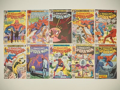 Lot 32 - AMAZING SPIDER-MAN #185-186, 188-189, 192-193,...