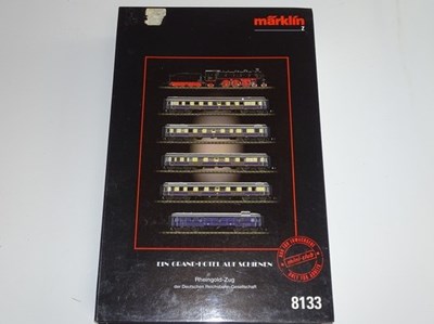 Lot 230 - Z GAUGE MODEL RAILWAYS: A MARKLIN 8133...