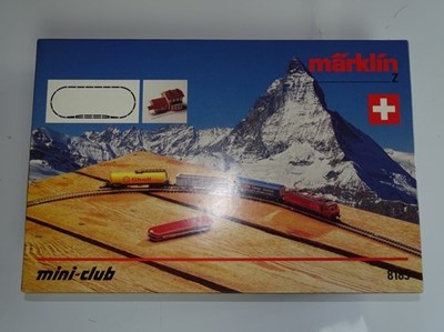 Lot 232 - Z GAUGE MODEL RAILWAYS: A MARKLIN 8185 Swiss...