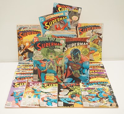 Lot 146 - SUPERMAN #301 to 423 (123 in Lot) - (1976/86 -...