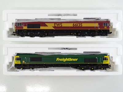 Lot 338 - A pair of BACHMANN Class 66 diesel locomotives...