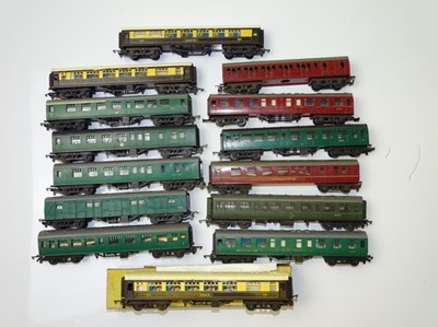 Lot 251 - TT GAUGE MODEL RAILWAYS: A group of mostly...