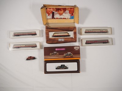 Lot 6 - MARKLIN pair of boxed Z gauge diesel locos...