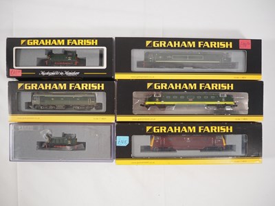 Lot 14 - GRAHAM FARISH - N gauge diesel locomotives in...