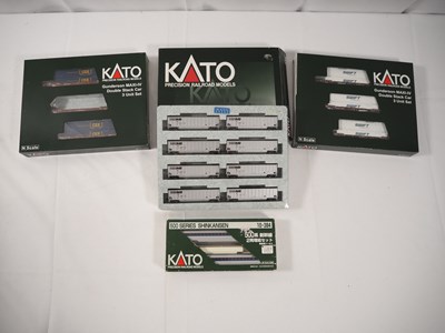 Lot 42 - KATO - American Outline N gauge wagon packs...
