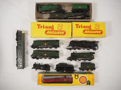 Lot 100 - A group of mostly unboxed British and European...