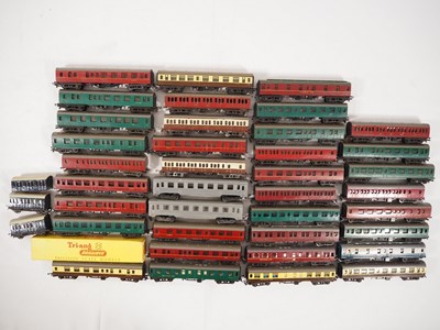 Lot 103 - TRI-ANG - A large quantity of mostly unboxed...