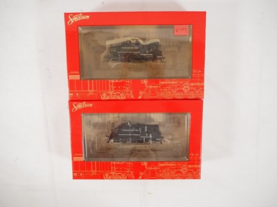 Lot 121 - SPECTRUM - A pair of HO gauge 81816 American...