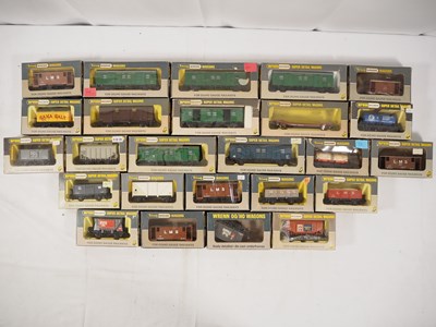 Lot 154 - WRENN - OO gauge mixed wagons of various types...