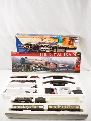 Lot 220 - HORNBY - OO gauge Marks & Spencer branded 'The...