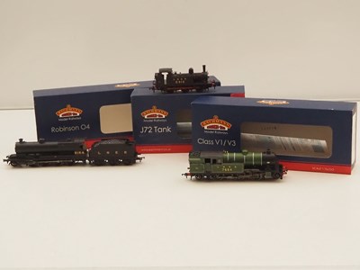 Lot 239 - BACHMANN - OO gauge steam locomotives in...