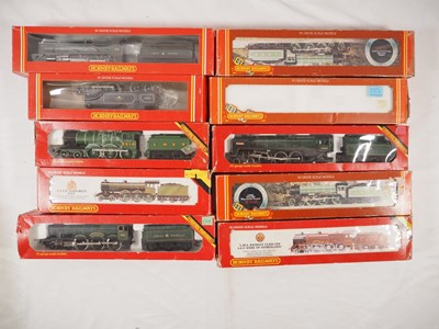 Lot 293 - HORNBY - OO gauge steam locomotives in various...