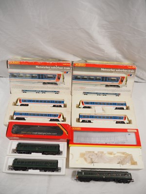 Lot 328 - HORNBY - OO gauge diesel multiple units and...