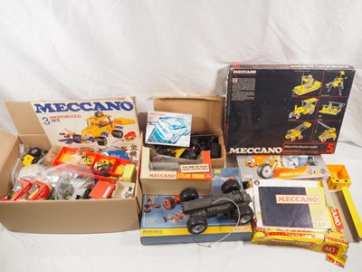 Lot 356 - A large removals box of MECCANO sets and items,...