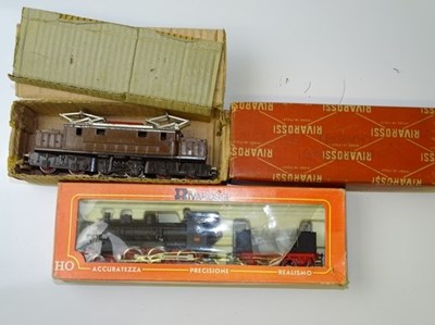 Lot 293 - HO GAUGE MODEL RAILWAYS: A pair of Italian...