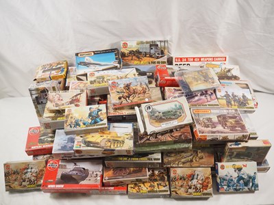Lot 368 - A large quantity of boxed plastic model kits,...