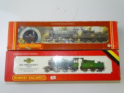 Lot 328 - OO GAUGE MODEL RAILWAYS: A pair of HORNBY...