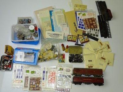 Lot 349 - OO GAUGE MODEL RAILWAYS: A large quantity of...