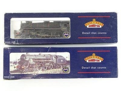 Lot 359 - A pair of BACHMANN Standard Class 5MT steam...