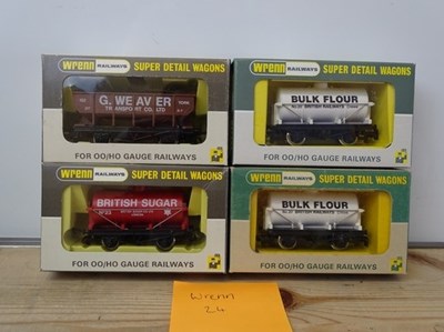 Lot 45 - OO GAUGE MODEL RAILWAYS: A group of rarer...