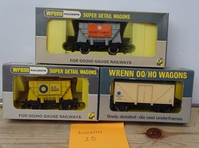 Lot 46 - OO GAUGE MODEL RAILWAYS: A group of rarer...