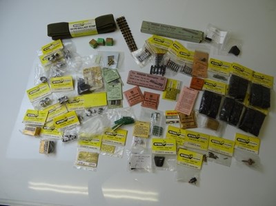 Lot 47 - OO GAUGE MODEL RAILWAYS: A large quantity of...