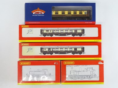 Lot 362 - A group of locos and rolling stock by HORNBY...