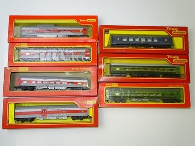 Lot 491 - OO GAUGE MODEL RAILWAYS: A group of TRI-ANG...