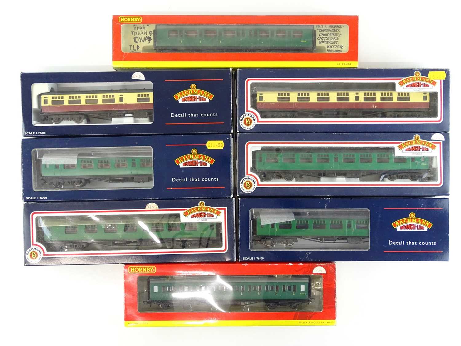 Lot 363 - A mixed group of HORNBY and BACHMANN passenger...