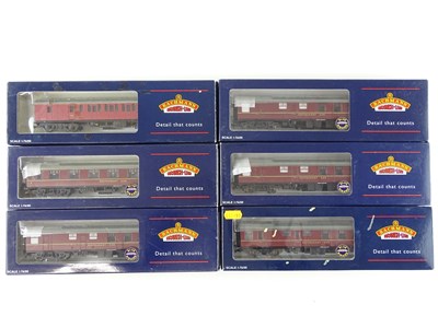 Lot 368 - A group of BACHMANN BR Mark 1 passenger...