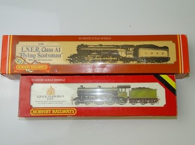 Lot 578 - OO GAUGE MODEL RAILWAYS: A pair of HORNBY LNER...