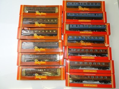 Lot 592 - OO GAUGE MODEL RAILWAYS: A quantity of LMS...